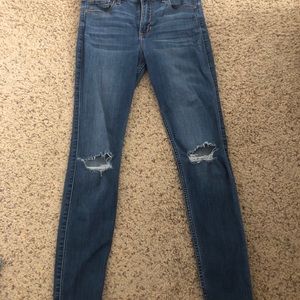 Hollister jeans